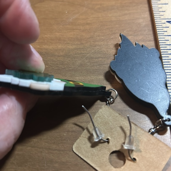 Gnome clover earrings - Picture 3 of 3